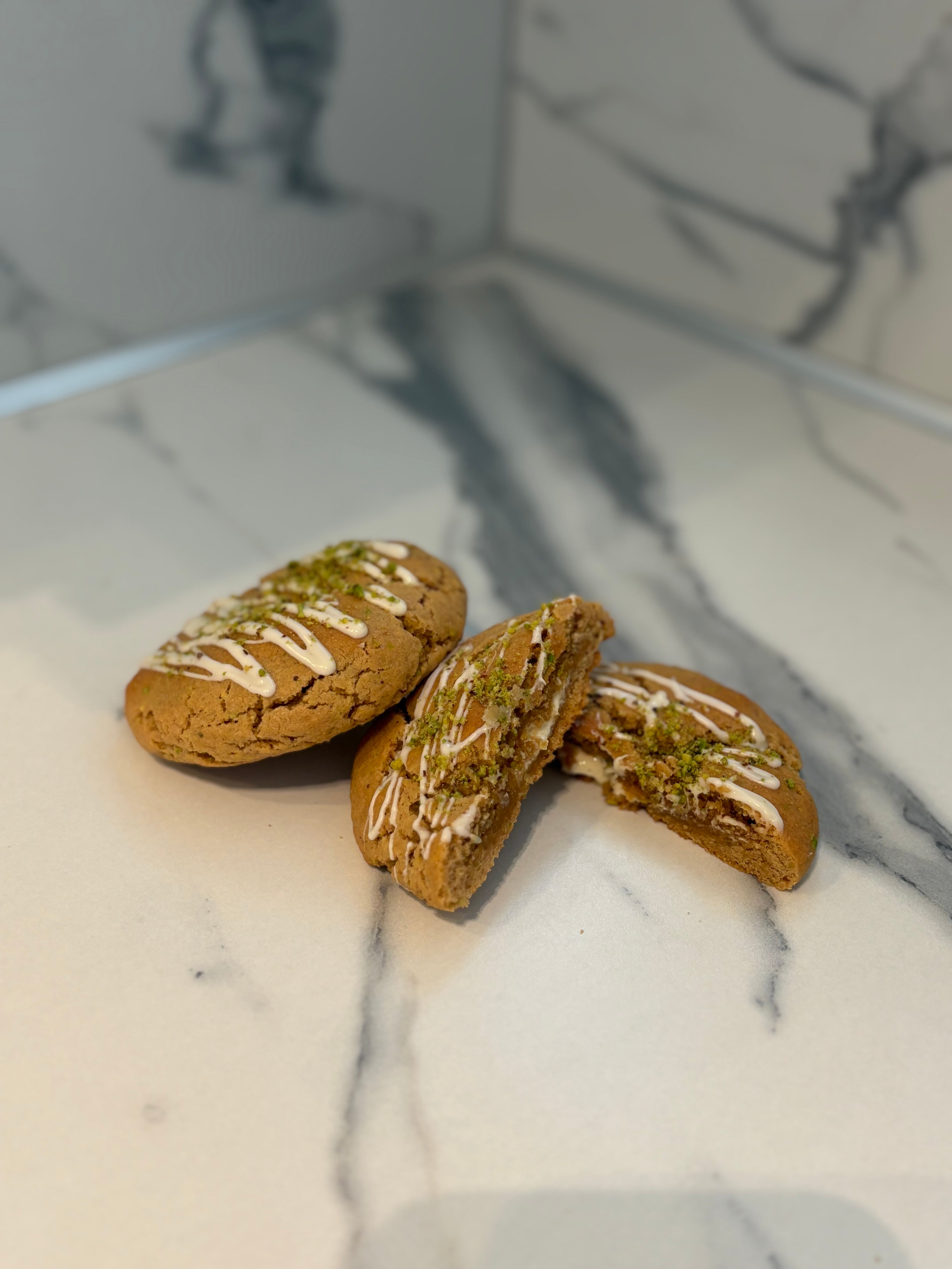 White Chocolate Pistache Cookie